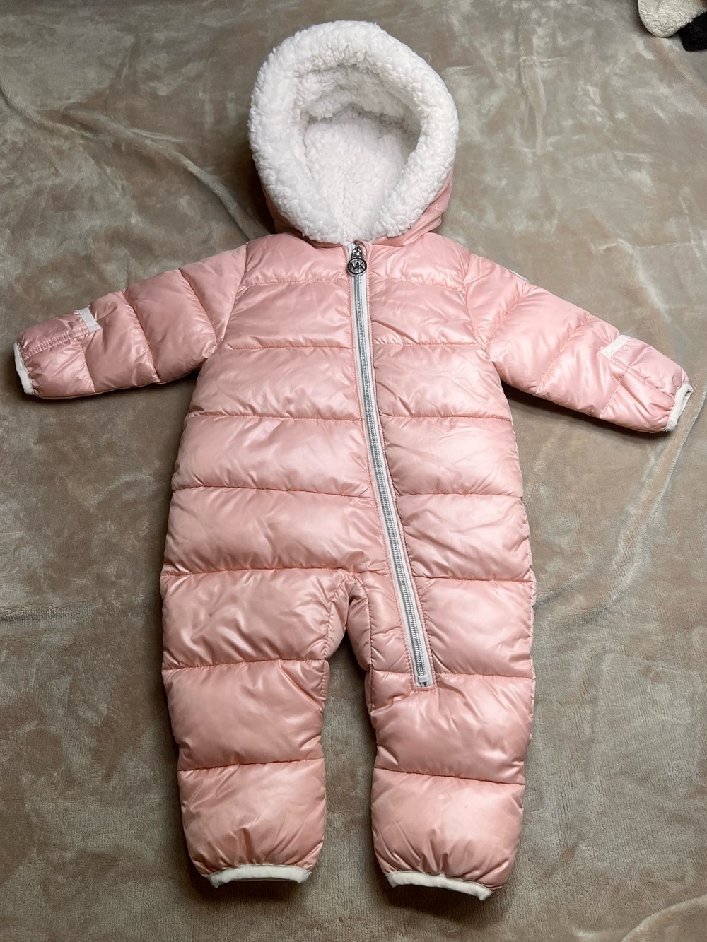 MICHAEL KORS Pearl Pink and White Sherpa Plush Snowsuit - Sz 0m to 6m